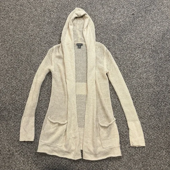 Eddie Bauer Cream Hooded Cardigan - Picture 2 of 6